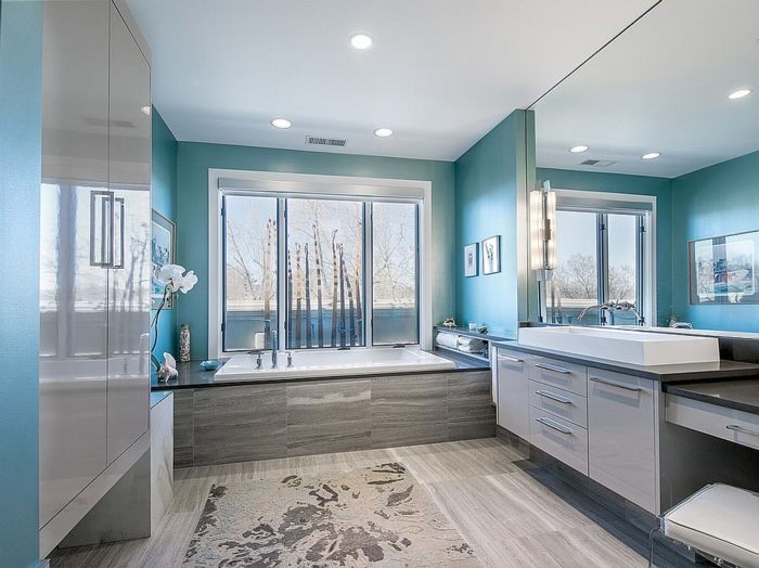 màu xanh đơn giản phòng tắm nhà bạn luôn tạo được ấn tượng