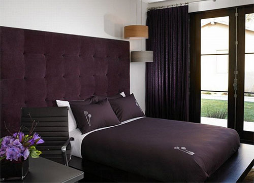 Hình ảnh phòng ngủ,cực xinh khi kết hợp 3 sắc màu,đen trắng và tím